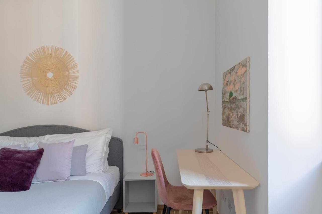 Iflat Colorful And Bright Apartament In Monti Рим Екстер'єр фото